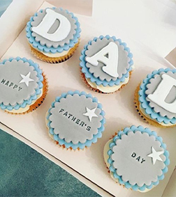 Happy Father's Day Cupcakes